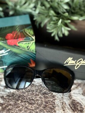 Maui Jim KOKI BEACH  Black Grey Tortoise Sunglasses Neutral Grey MauiPure Lens